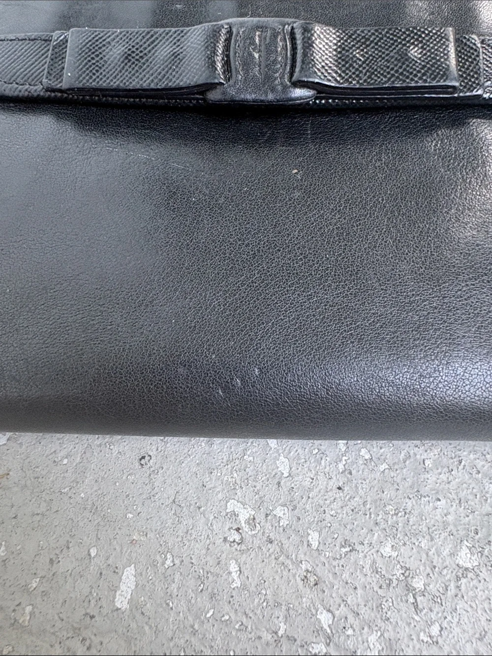 Ferragamo bow wallet
